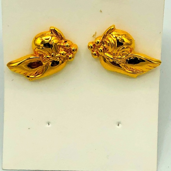 Sweet Disney x Avon Love Bird Earrings - Picture 3 of 5